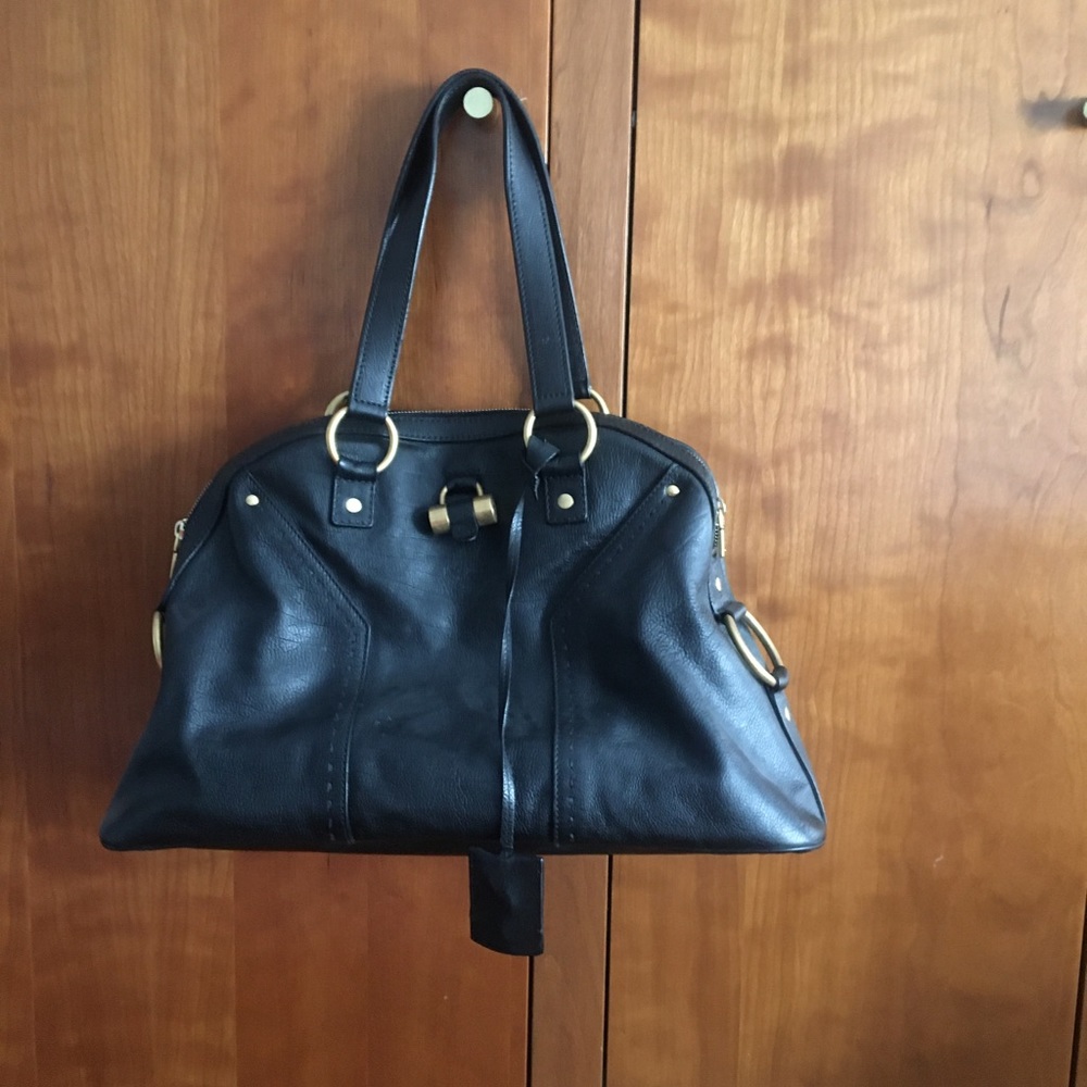 YSL Muse purse. It’s authentic.